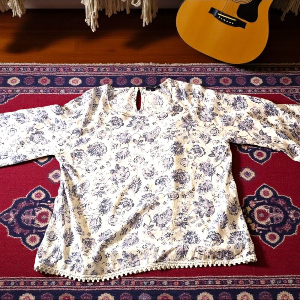 Papermoon Floral Blouse – Blue White Boho Print Lace Trim Top Sz L